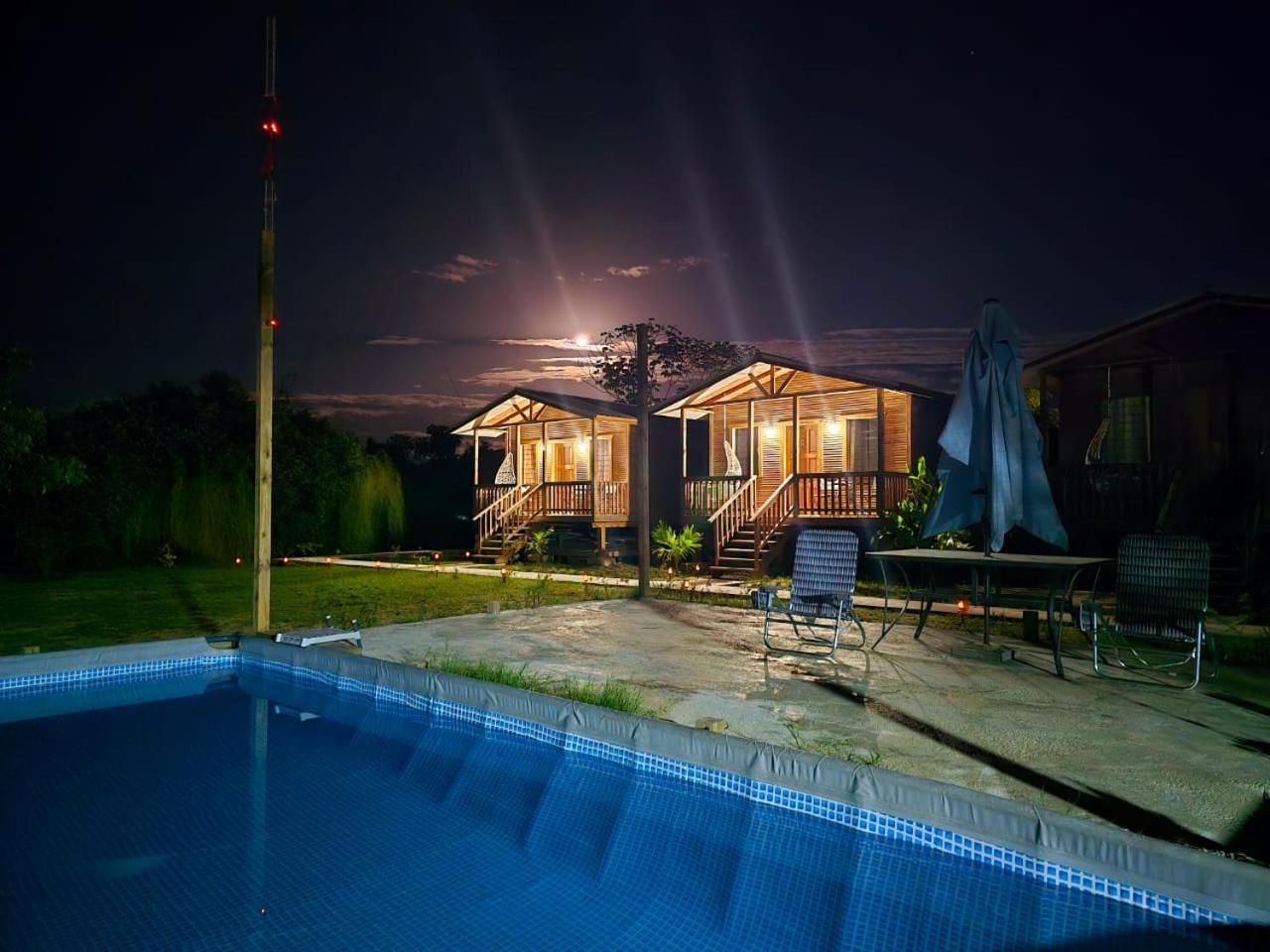 Tuquil-Ha Bed & Breakfast Ladyville Bagian luar foto