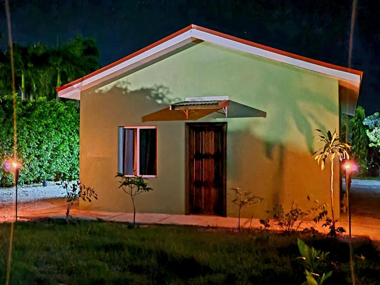 Tuquil-Ha Bed & Breakfast Ladyville Bagian luar foto