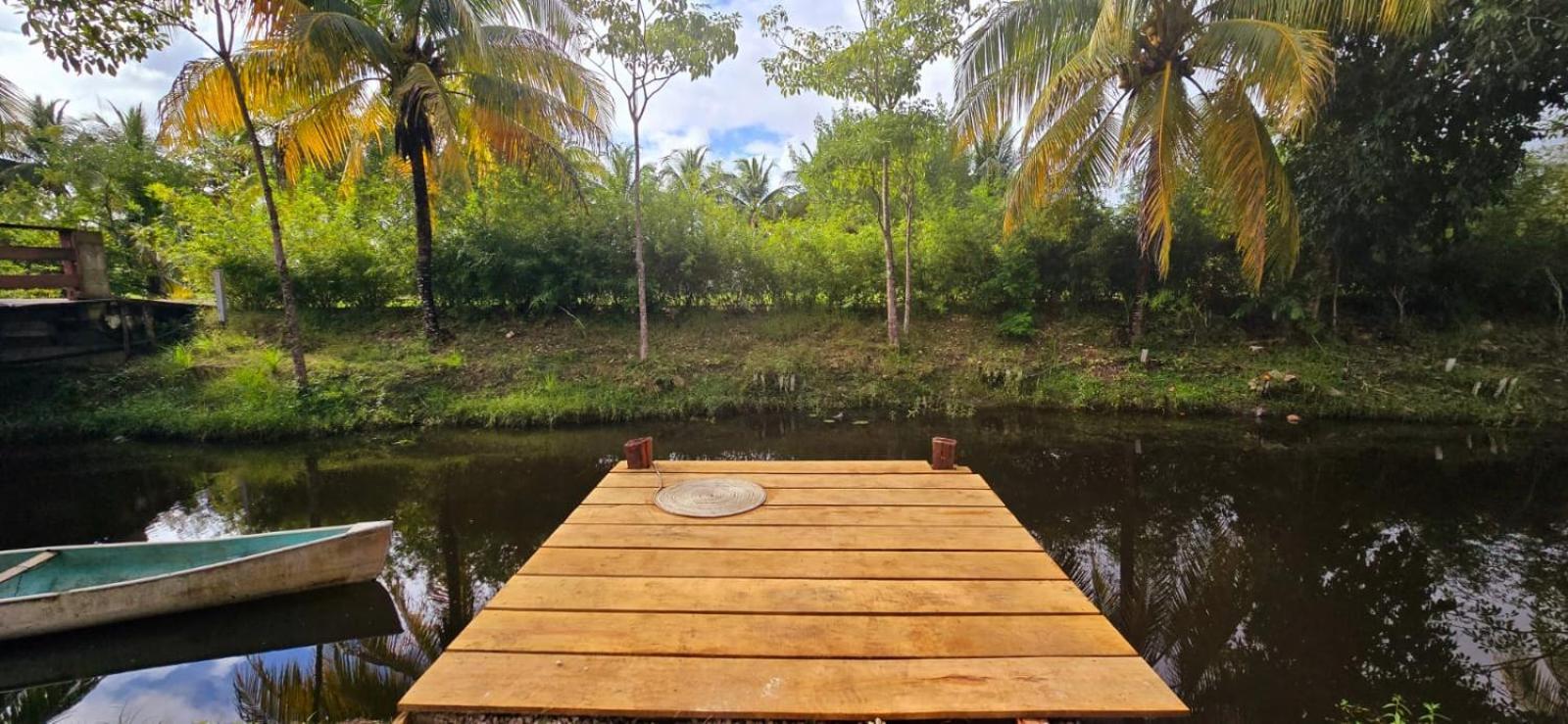 Tuquil-Ha Bed & Breakfast Ladyville Bagian luar foto